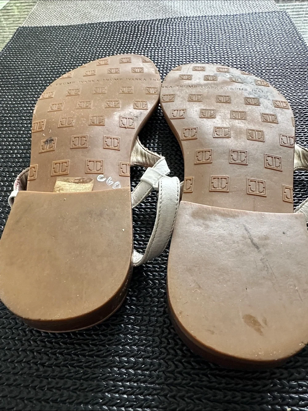 Ivanka Trump White Beaded leather Sandals